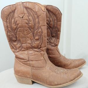 Coconuts Brown Cowboy Boots 8.5 Embroidery Detail